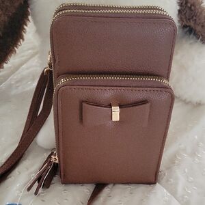 Elegant Brown Crossbody Bag